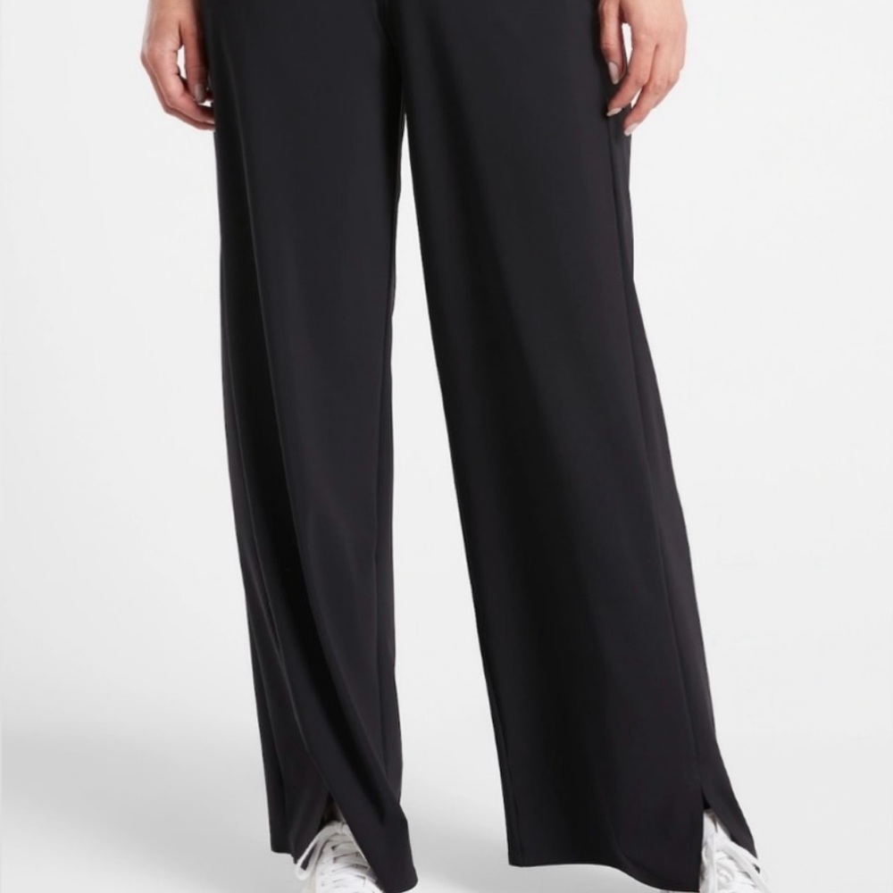Athleta wide split black wide leg jogger pant size 12
